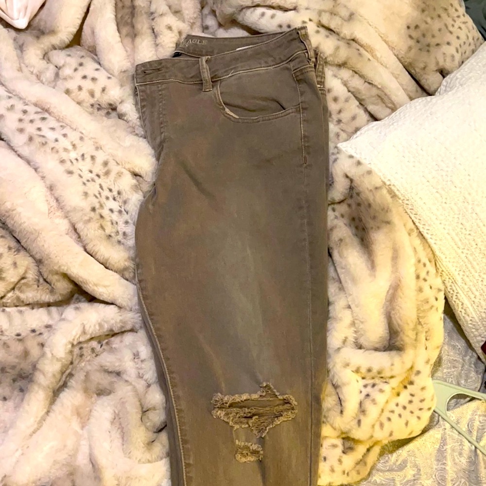 American Eagle super super stretch jegging crop. Size 18!